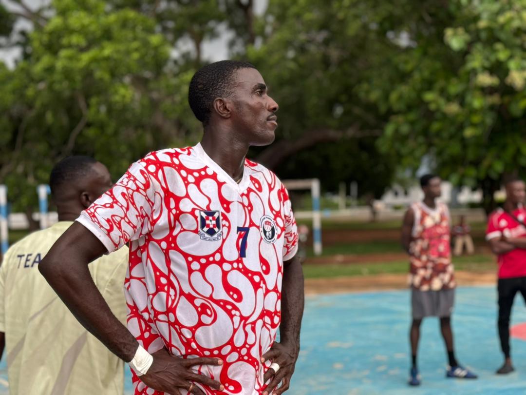 Francis Aryee studies the play before the next point